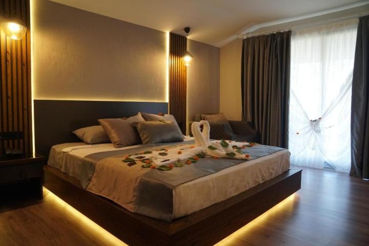 Adora Calma Beach Hotel