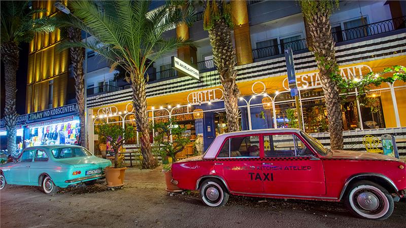 Anjeliq Downtown Hotel
