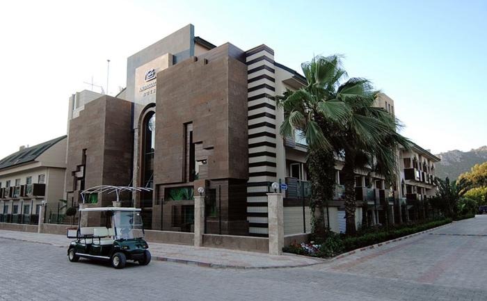 Hotel Ambasador Plaza