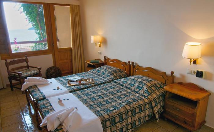 Hotel Esperides Beach