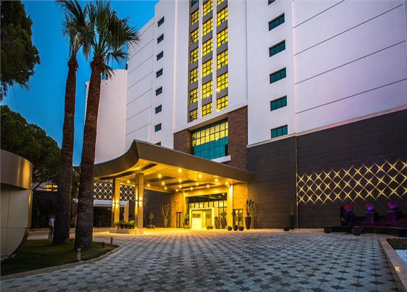Liberty Kusadasi (Ex Liberty Golf & Resort Kusadasi) Hotel