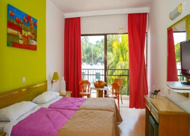 Park Beach Hotel