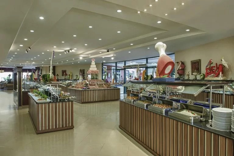 Delphin Palace Hotel