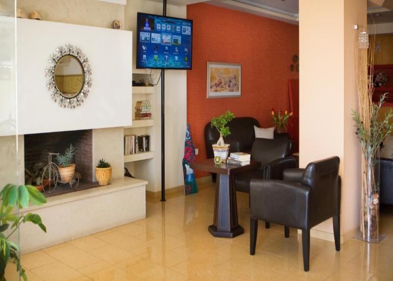 Xenios Loutra Beach Hotel