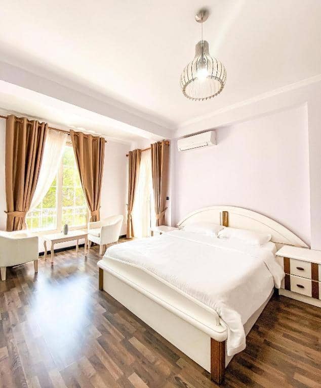 Hotel Majestic