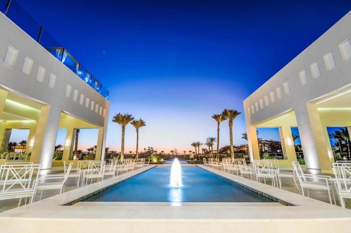 Jaz Aquaviva Resort