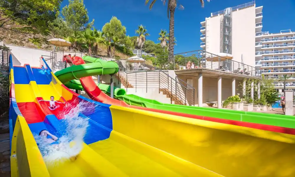 Hotel Oasis Park Splash
