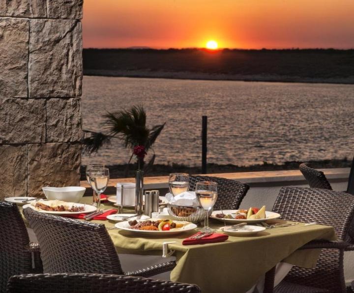 Hotel Aquasis Deluxe Resort & Spa