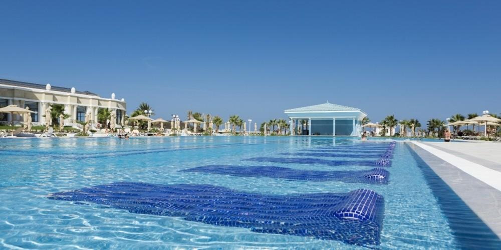Barcelo Concorde Green Park Palace