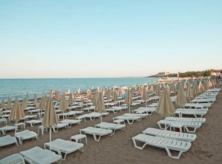 Trendy Side Beach
