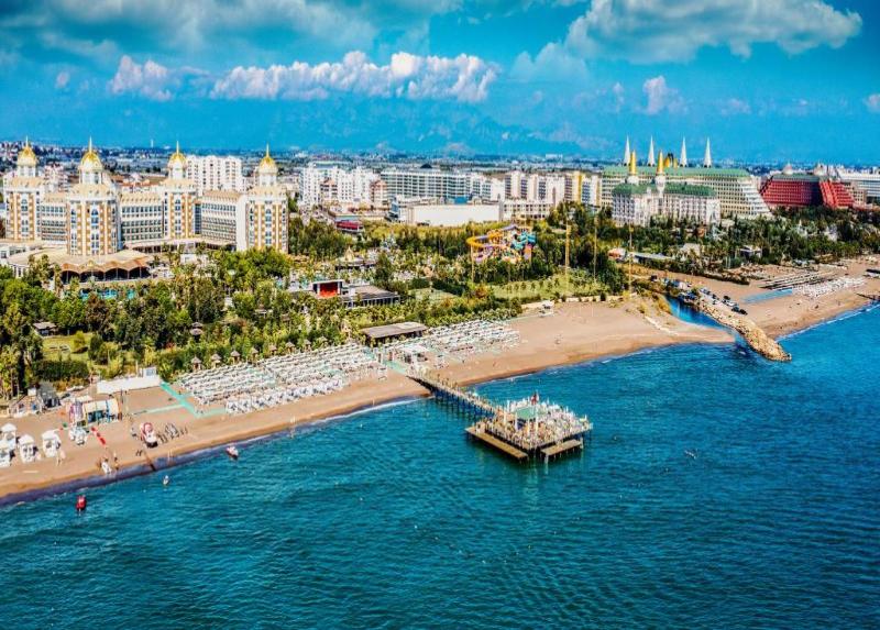 Delphin Be Grand Resort Hotel