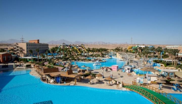 Hotel Titanic Resort & Aquapark