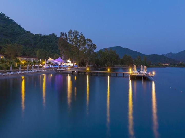 Hotel Fortezza Beach Resort