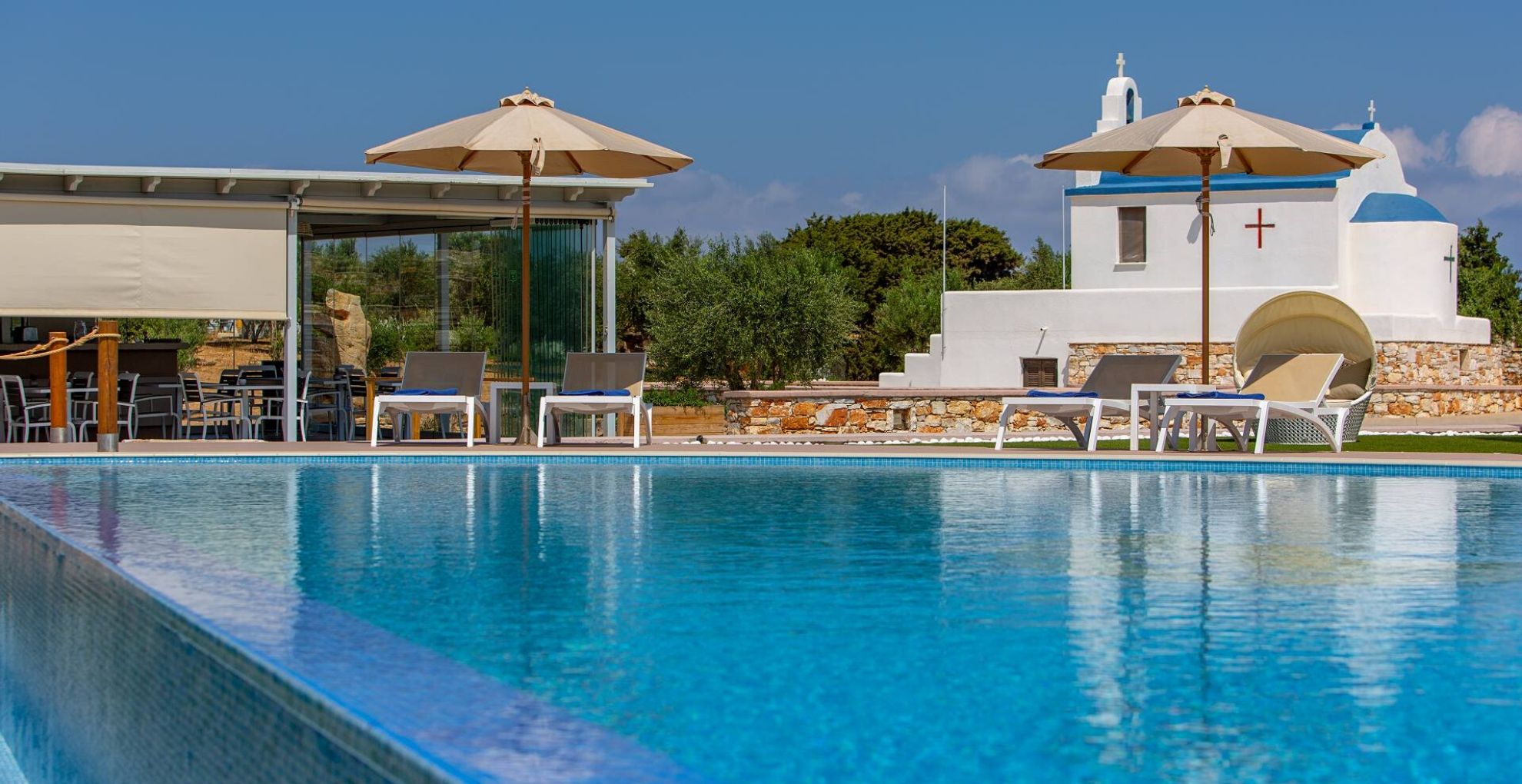 Hotel Sun & Moon Villas & Suites