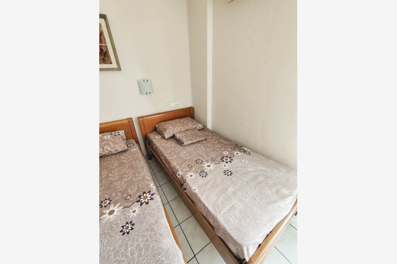 Vila Zinon 2 (ex Grand Živanović)