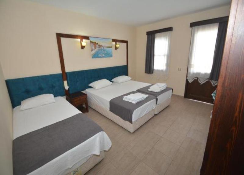 Salinas Beach Hotel