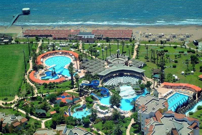 Limak Arcadia Golf & Sport Resort Hotel