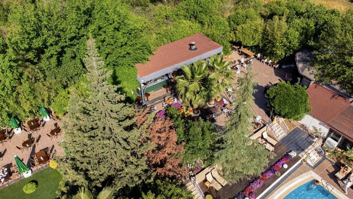 DG Rose Resort