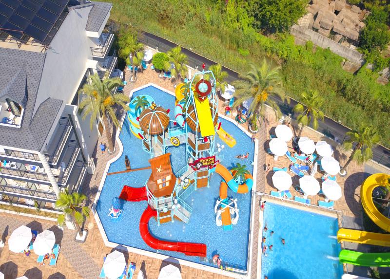 Dream World Palace