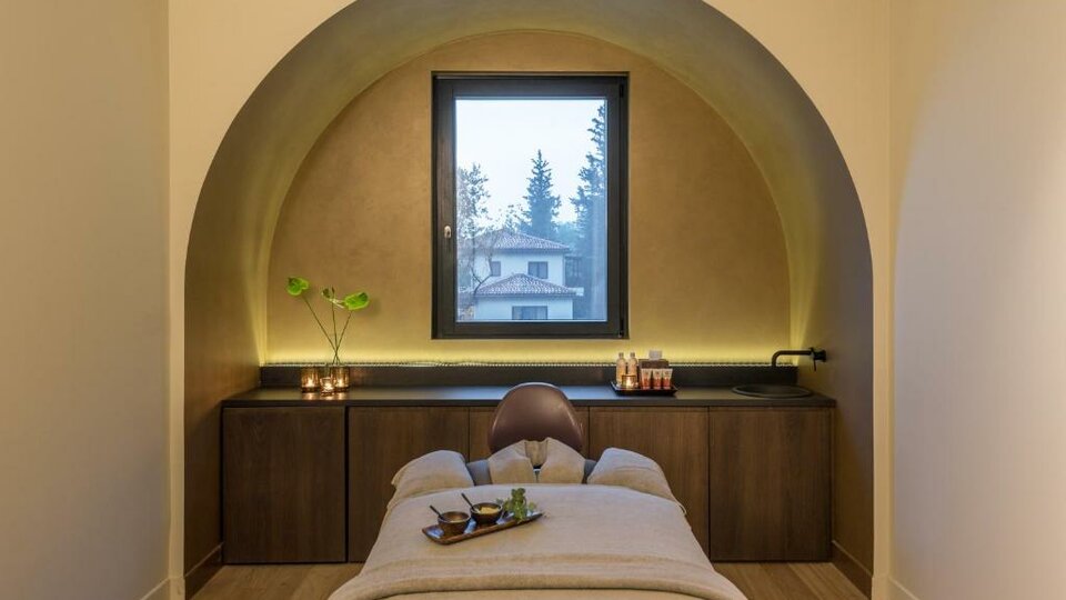 Euphoria Retreat