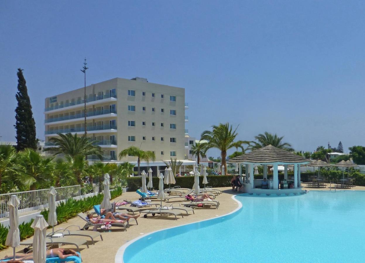 Sunrise Gardens Hotel