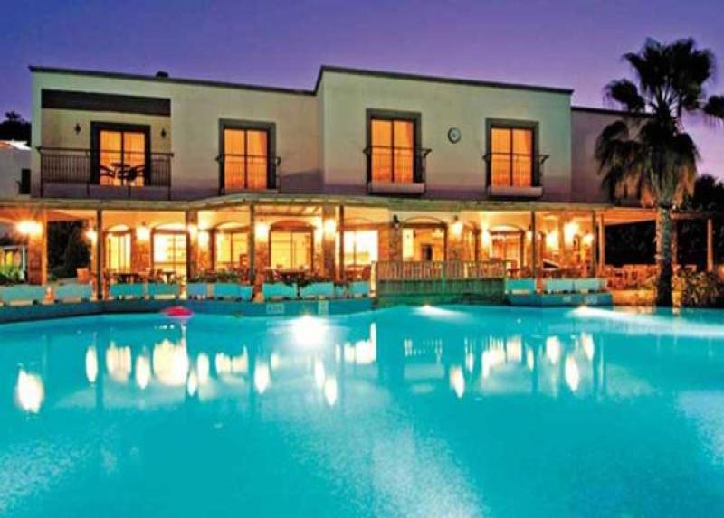 Costa 3S Beach Club Hotel