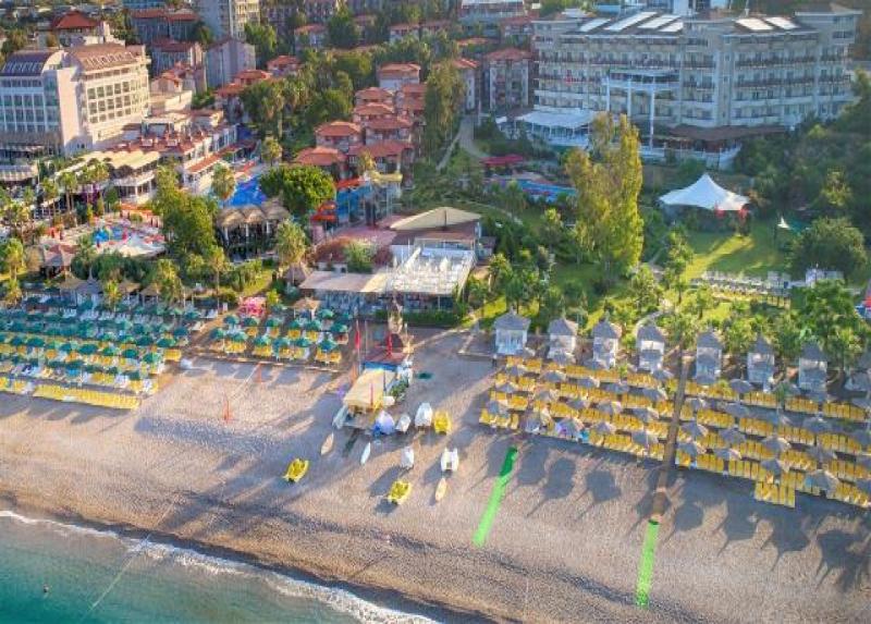 Justiniano Deluxe Resort Hotel