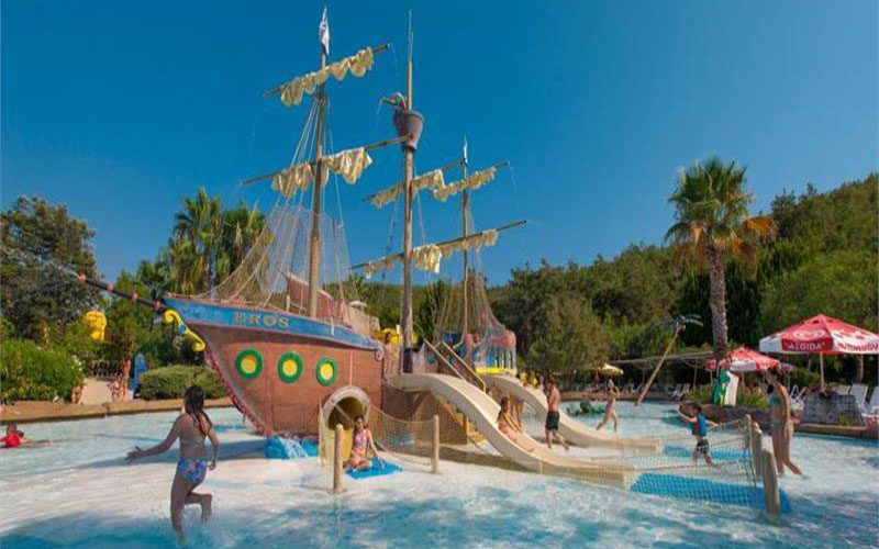 Aqua Fantasy Resort Hotel