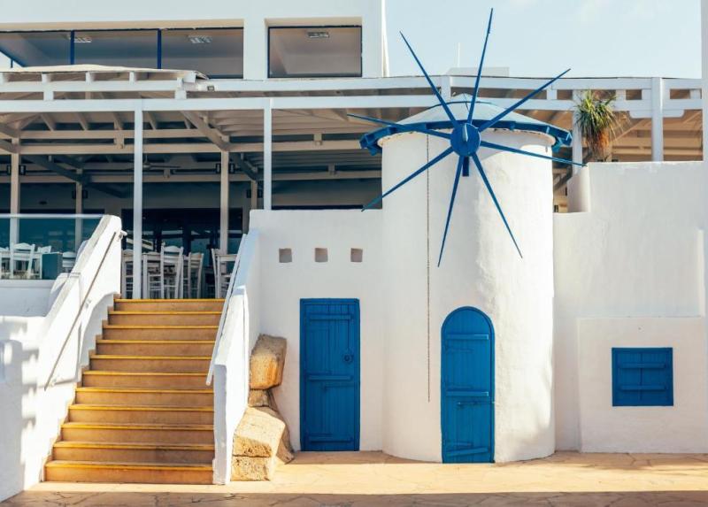 Atlantica Callisto Hotel