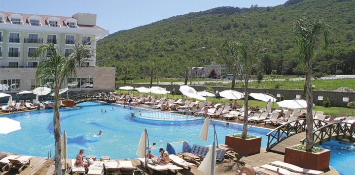 Meder Resort Kemer