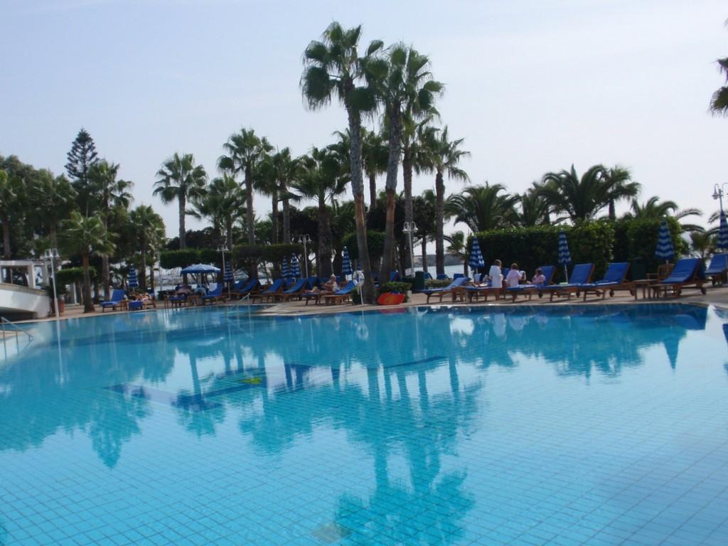 Grandresort Beach Hotel by Leonardo