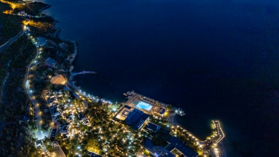 Hotel Wyndham and Ramada Loutraki Poseidon Resort