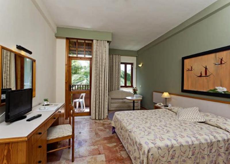 Club Tuana Holiday Village