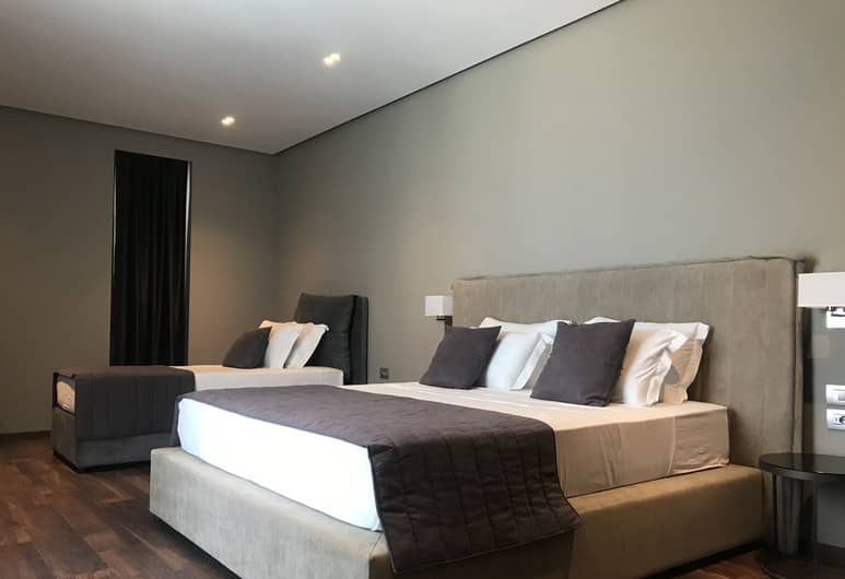 Hotel Supreme Resort