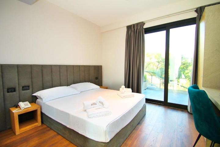 Hotel A & G