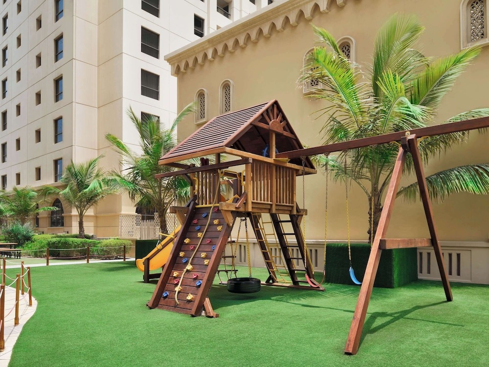 Mövenpick Hotel Jumeirah Beach