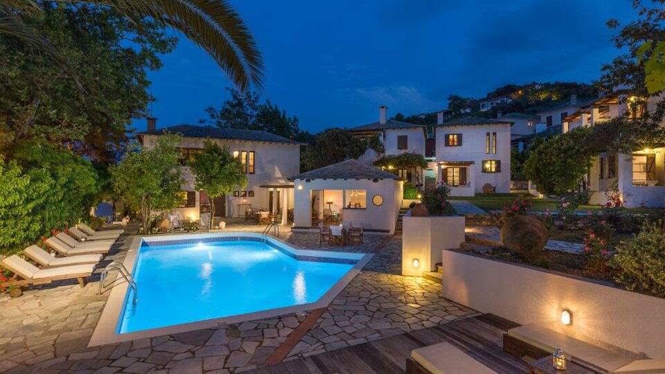 Aeolos Hotel & Villas 