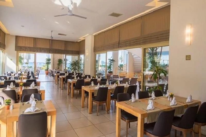 Golden Lotus Hotel