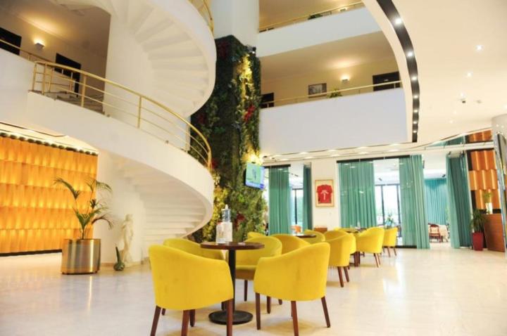Hotel Leonardo