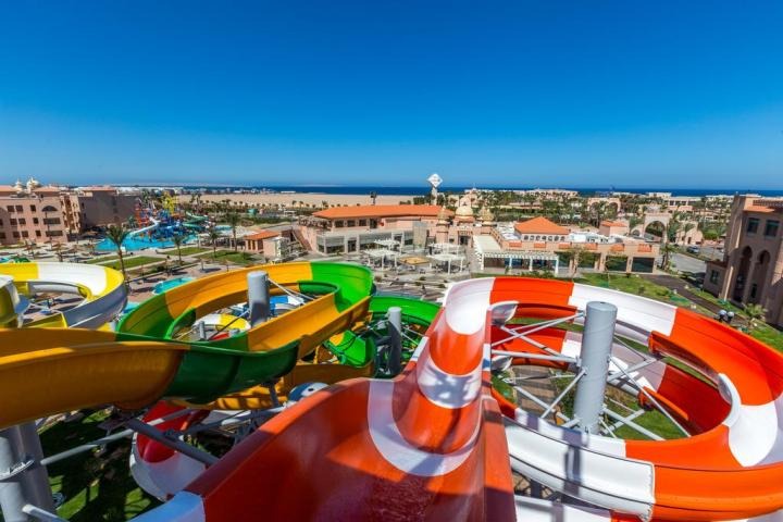 Pick Albatros Aqua Park