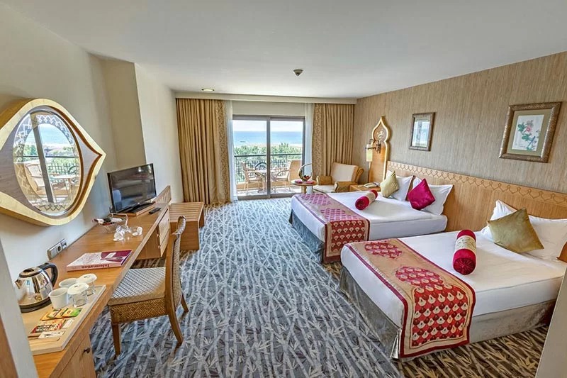 Royal Dragon Hotel