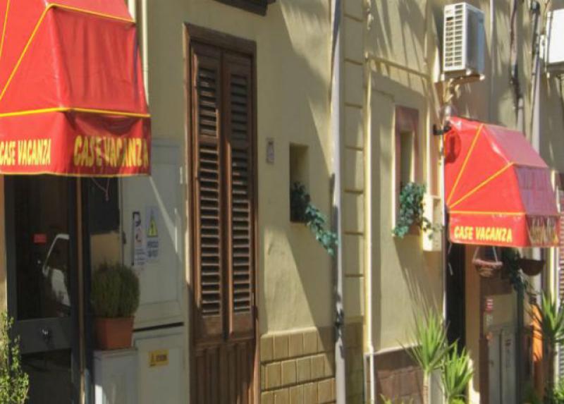 Case Vacanza Terrasini 2000 Apartmani