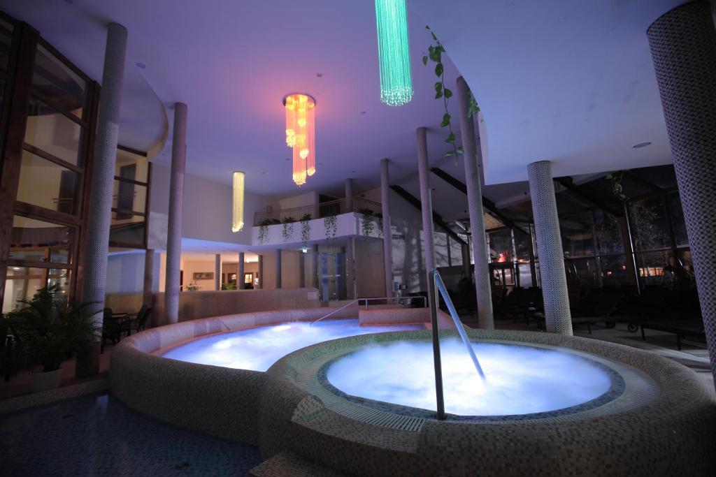 Colosseum Hotel