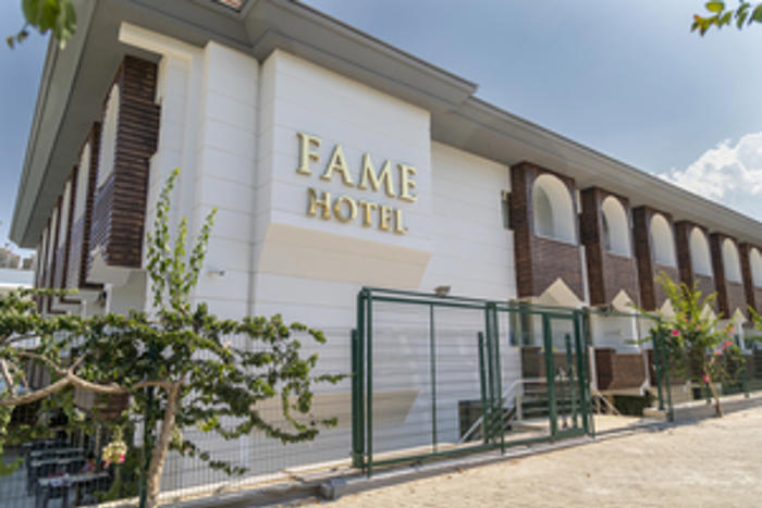 Hotel Fame