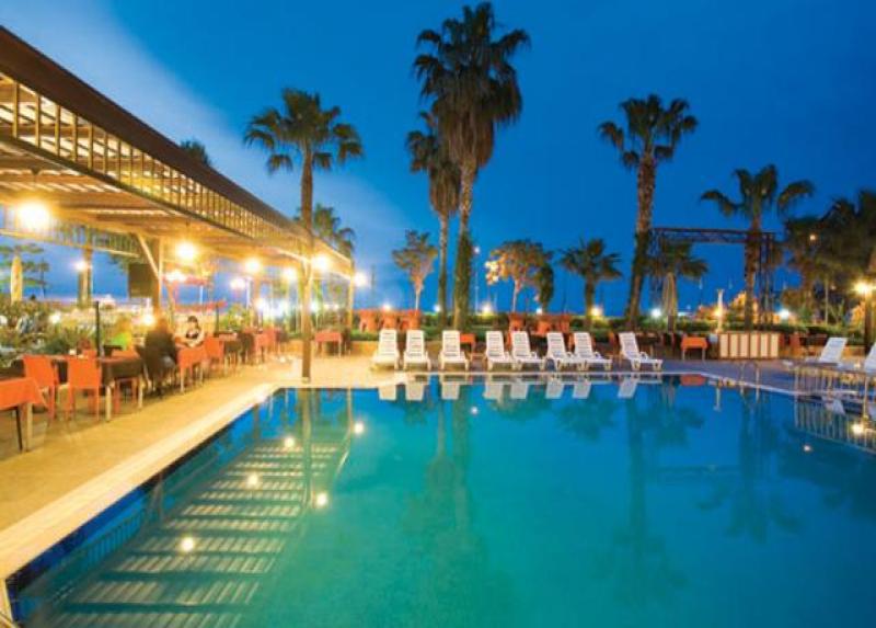 Fame Beach Hotel