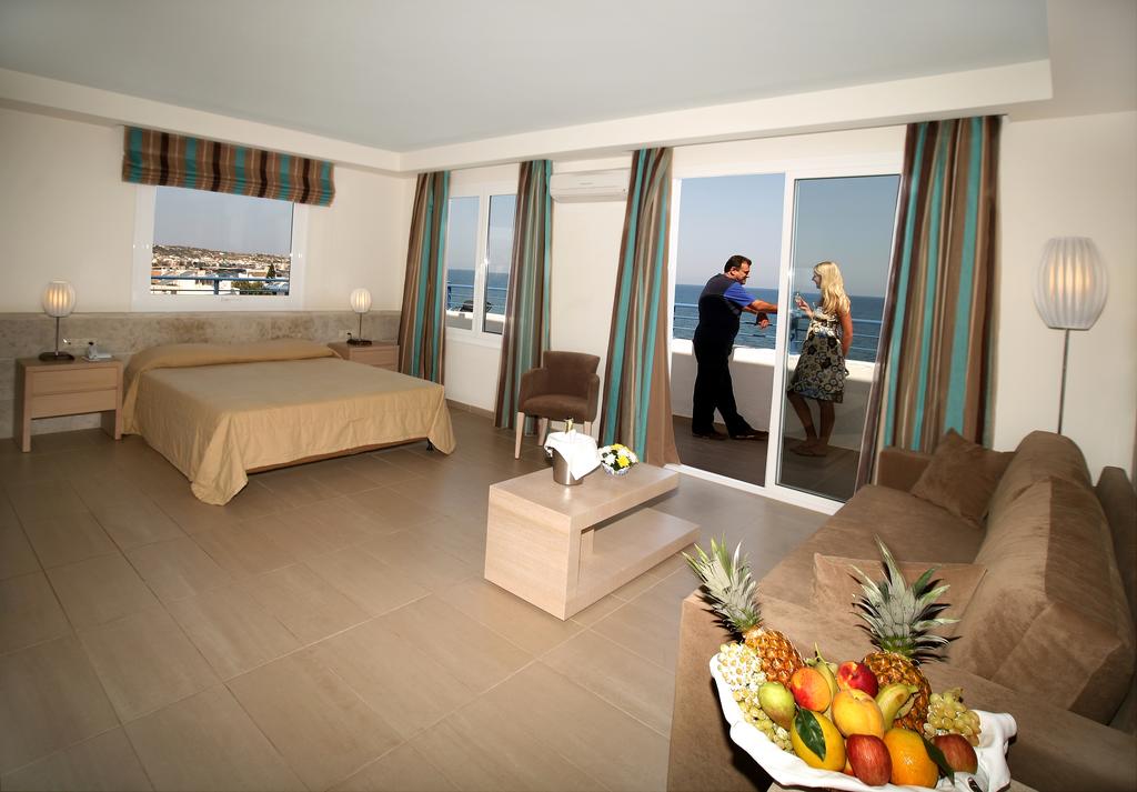Glaros Beach Hotel