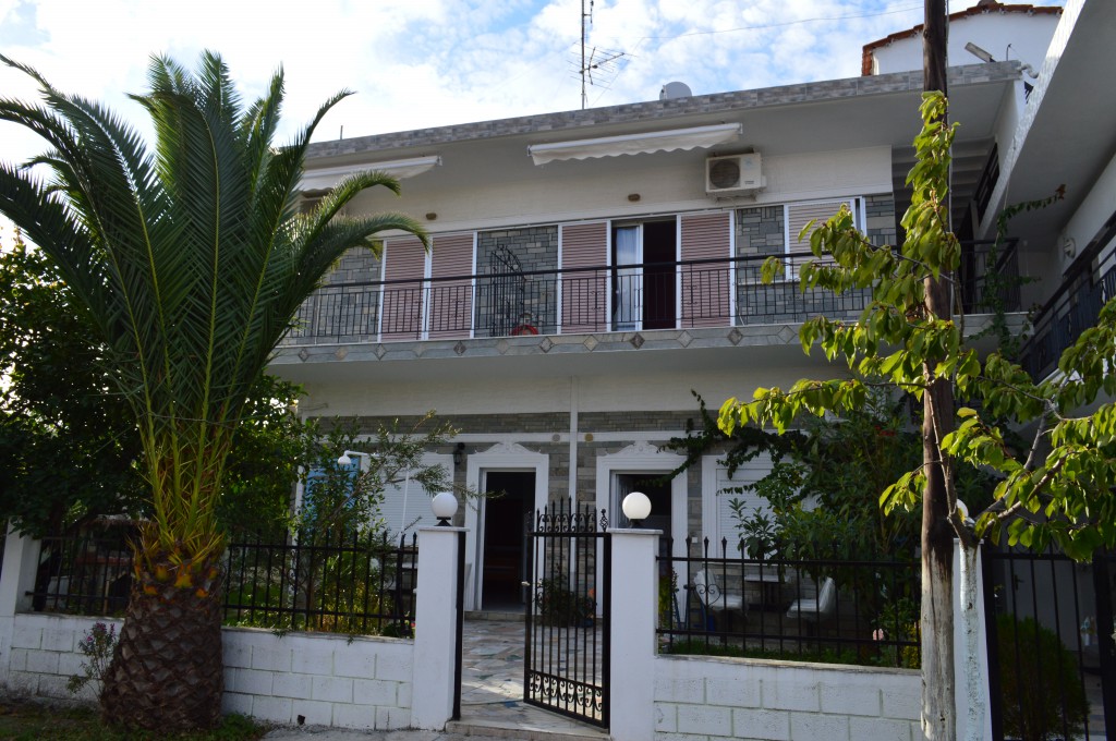 Vila Ilias Lakis