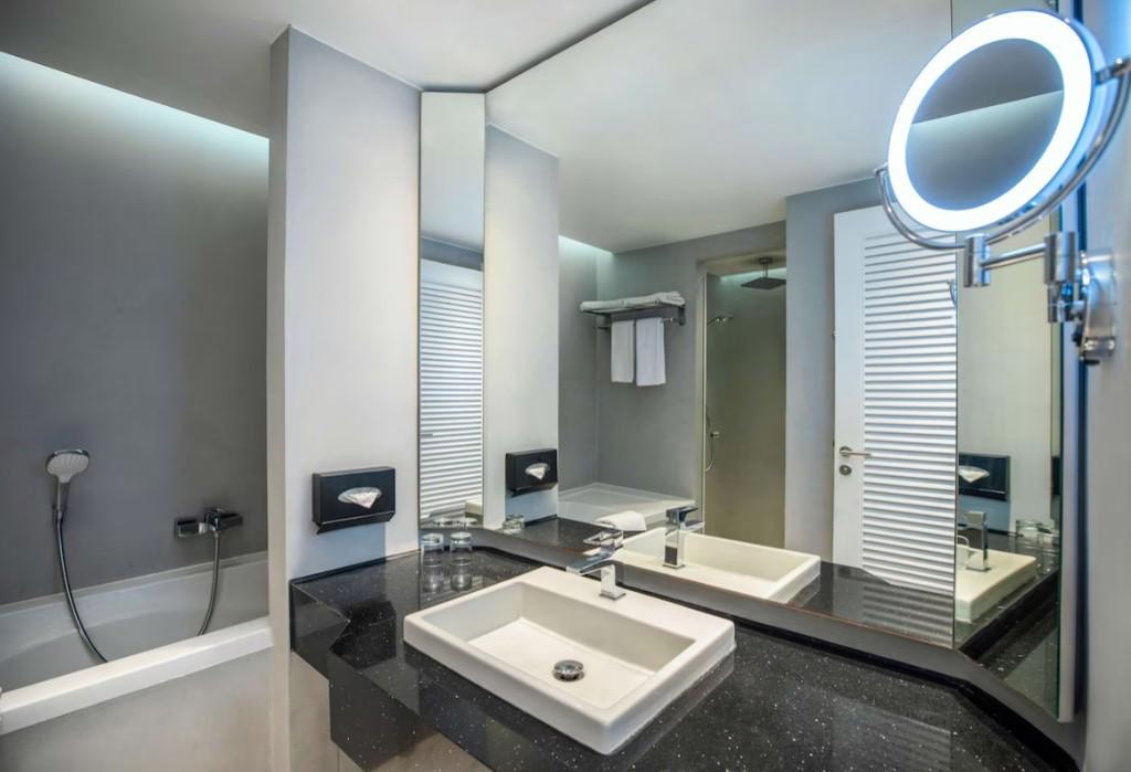 Radisson Blu Palace Resort & Thalasso