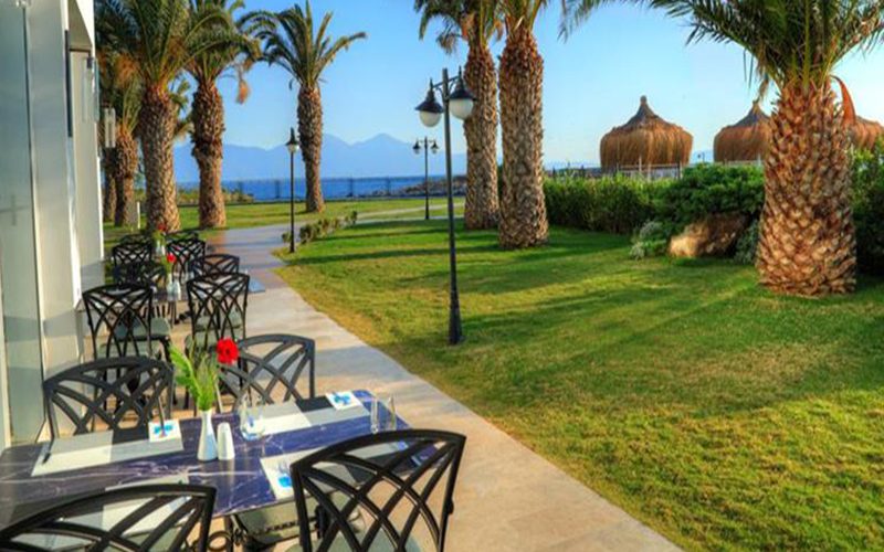 Le Bleu Hotel & Resort