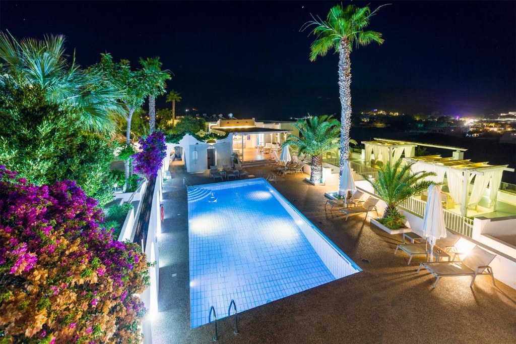 Hotel Marcos Beach